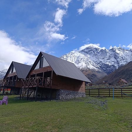 Cliffside Cottage Kazbegi Exterior photo